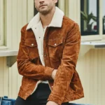 Blouson aviateur homme en daim, col fourrure, un équipement solide pour l'hiver.