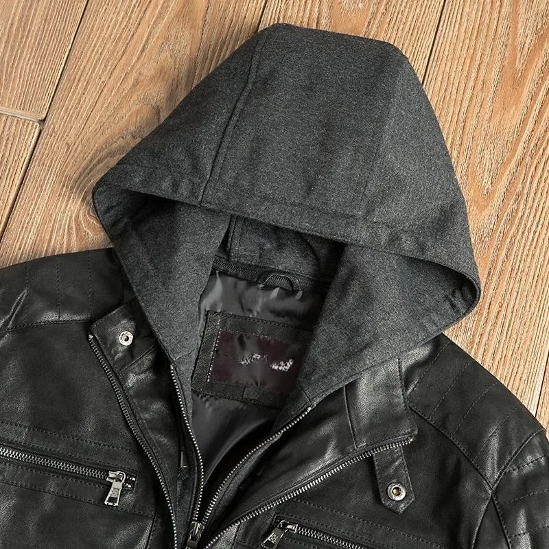 Détail de la capuche grise et de la fermeture éclair de la veste en cuir homme, qualité Flavor.