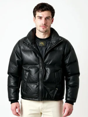 Blouson cuir hiver homme doudoune noir élégant, modèle porté de face.